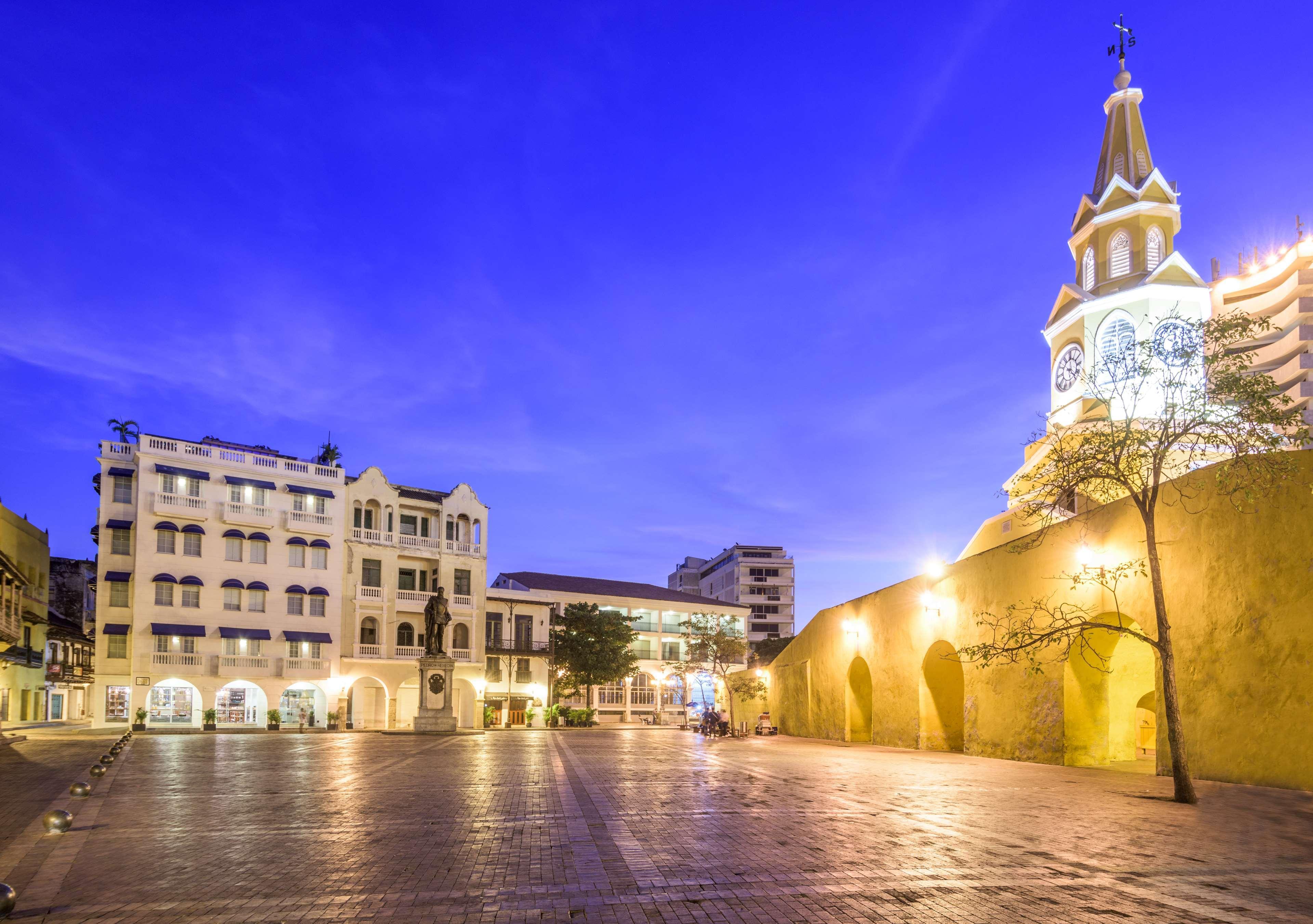 Hotel Nh Royal Urban Cartagène Extérieur photo