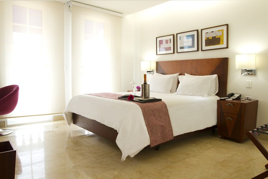 Hotel Nh Royal Urban Cartagène Extérieur photo