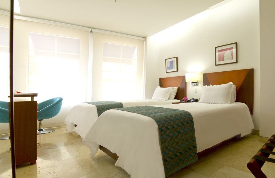 Hotel Nh Royal Urban Cartagène Extérieur photo
