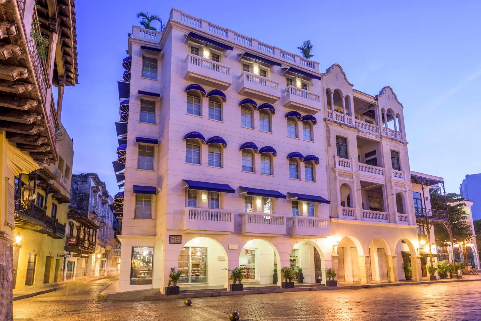 Hotel Nh Royal Urban Cartagène Extérieur photo