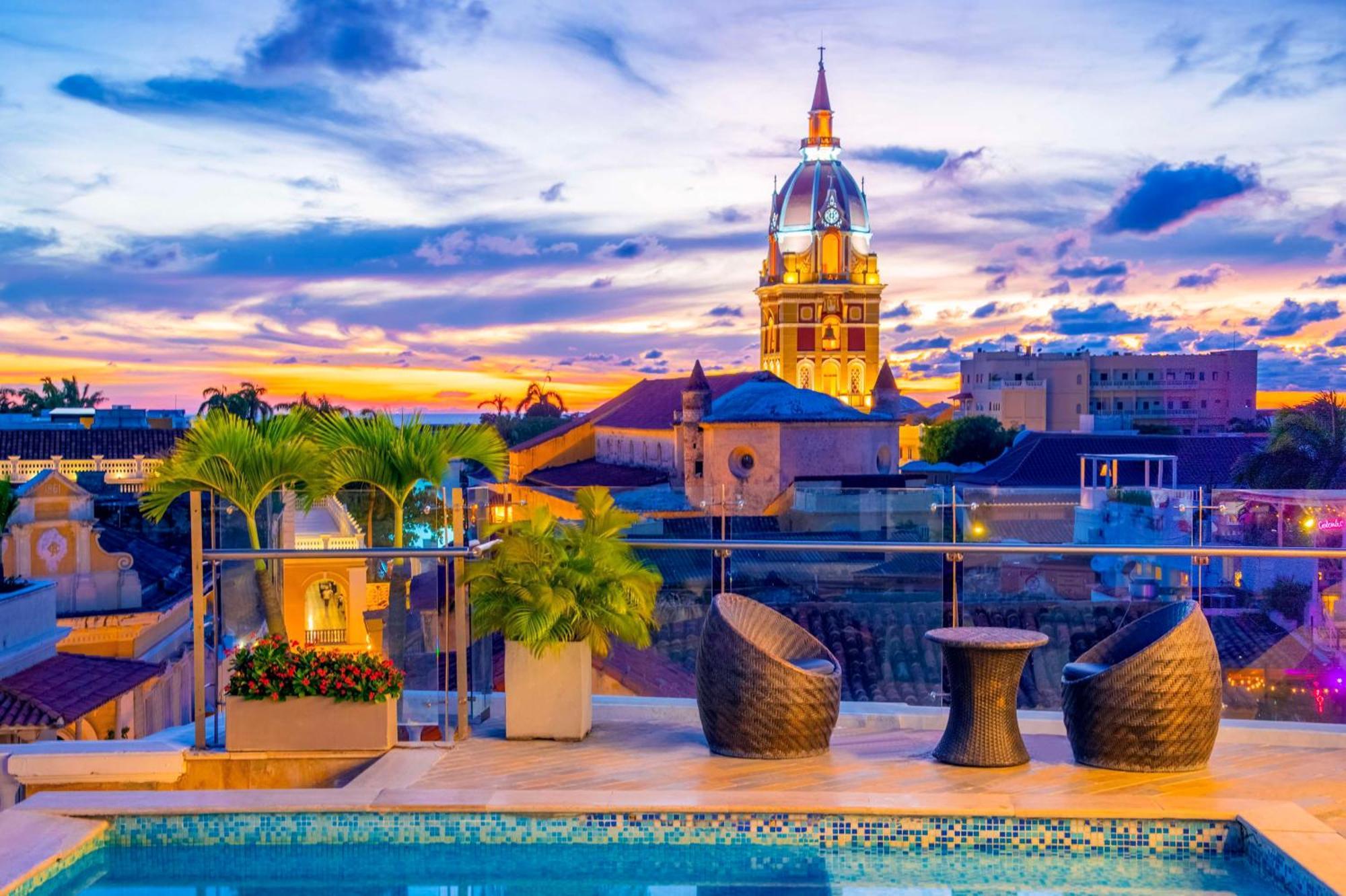 Hotel Nh Royal Urban Cartagène Extérieur photo