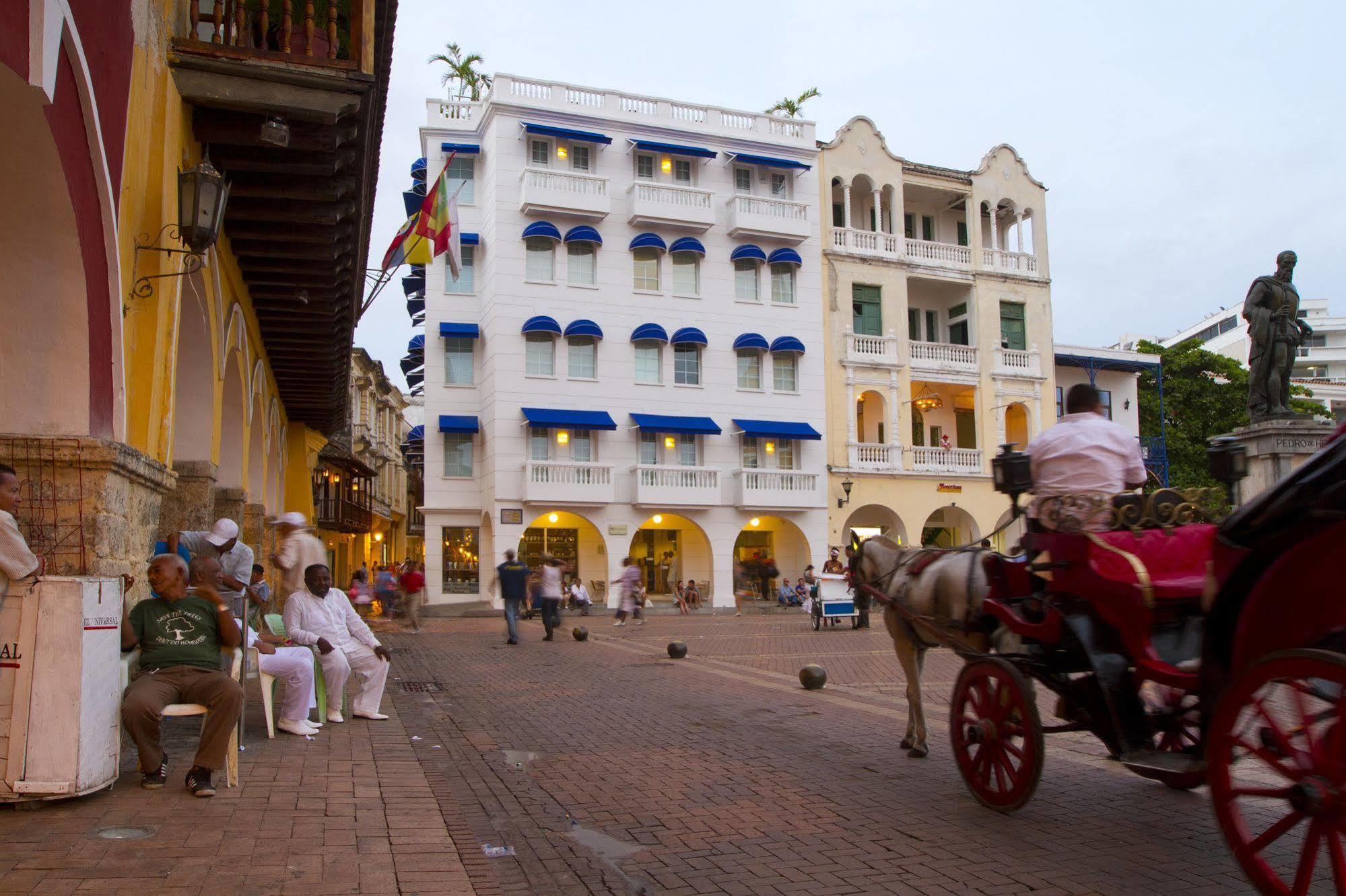 Hotel Nh Royal Urban Cartagène Extérieur photo
