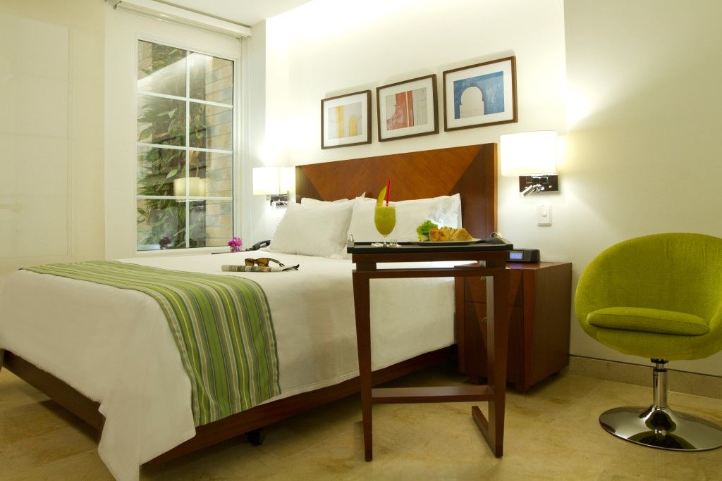 Hotel Nh Royal Urban Cartagène Extérieur photo